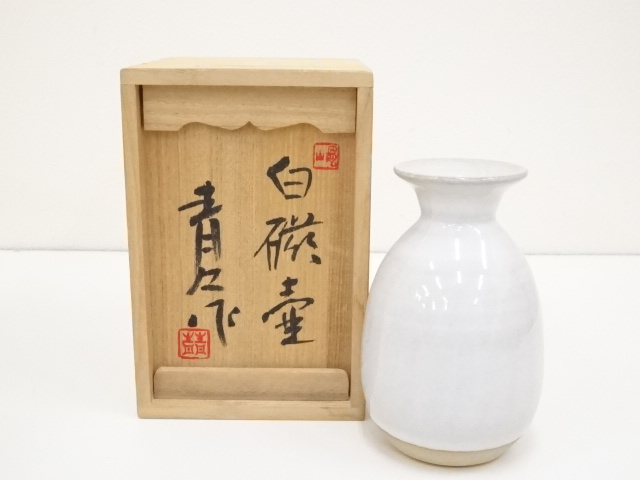 JAPANESE POTTERY WHITE PORCELAIN CERAMIC JAR